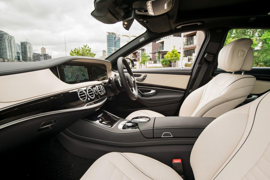 Интерьер Mercedes-Benz S450 Lang (V222) 2017 года  (AU) (фото 37 из 55)
